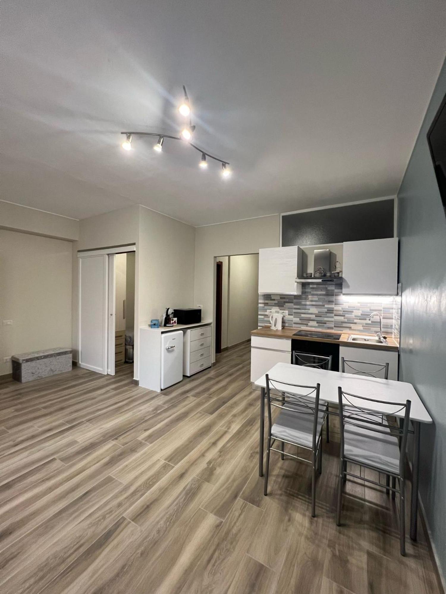 La Casa Di Wendy Apartment Sanremo Ngoại thất bức ảnh